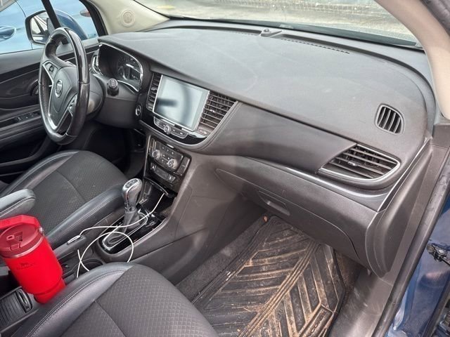 Used 2020 Buick Encore Preferred image 21