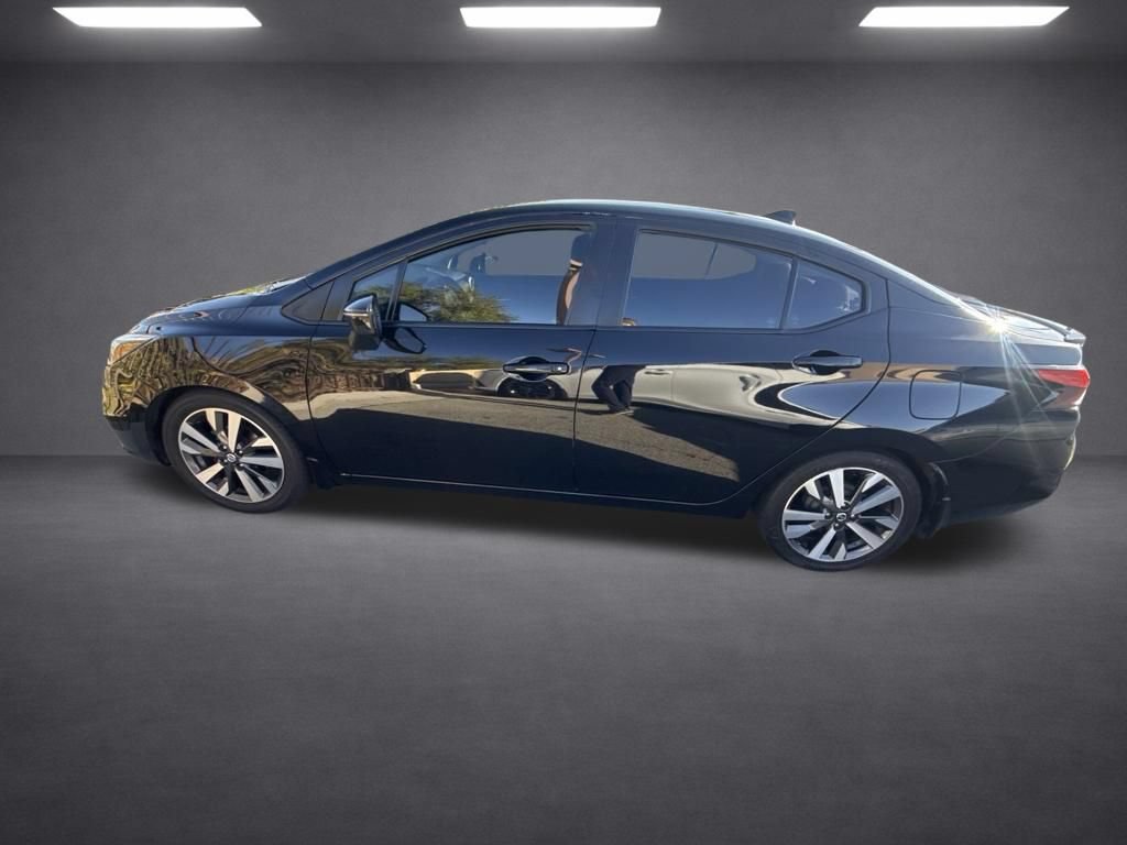 Used 2020 Nissan Versa SR FWD image 20