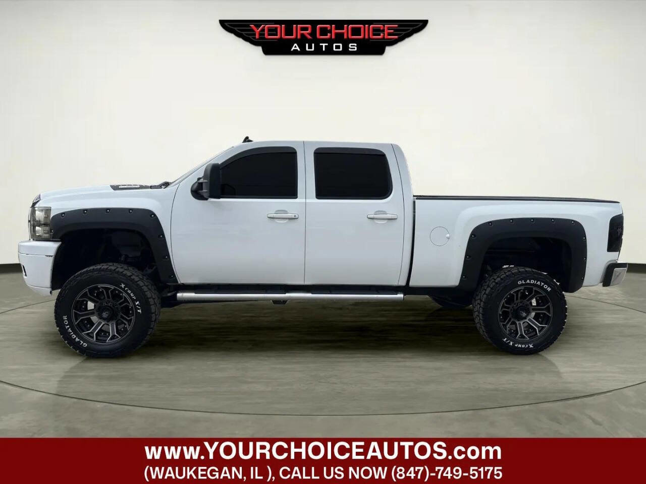 Used 2013 Chevrolet Silverado 3500 LTZ w/ LTZ Plus Package image 2