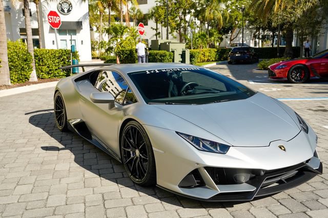 Used 2020 Lamborghini Huracan EVO AWD/4WD image 35