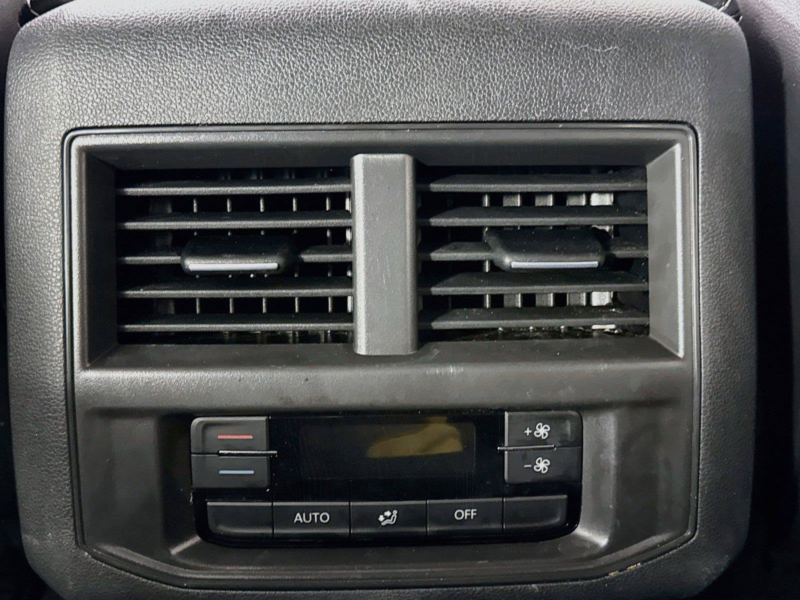 Used 2022 Volkswagen Atlas SE FWD image 35