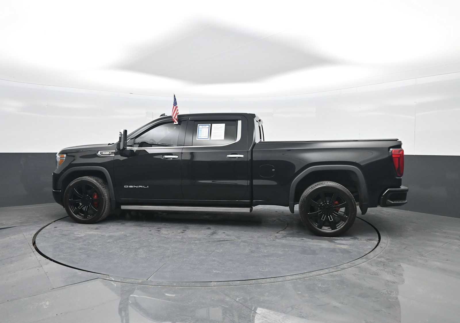 Used 2021 GMC Sierra 1500 Denali w/ Denali Ultimate Package AWD/4WD image 5