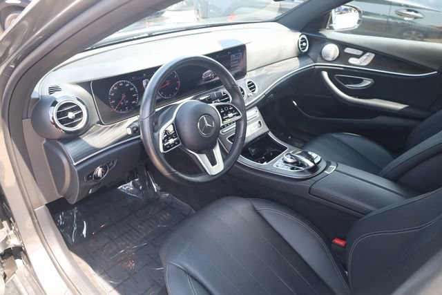 Used 2020 Mercedes-Benz E 350 4MATIC Sedan w/ Parking Assistance Package image 9