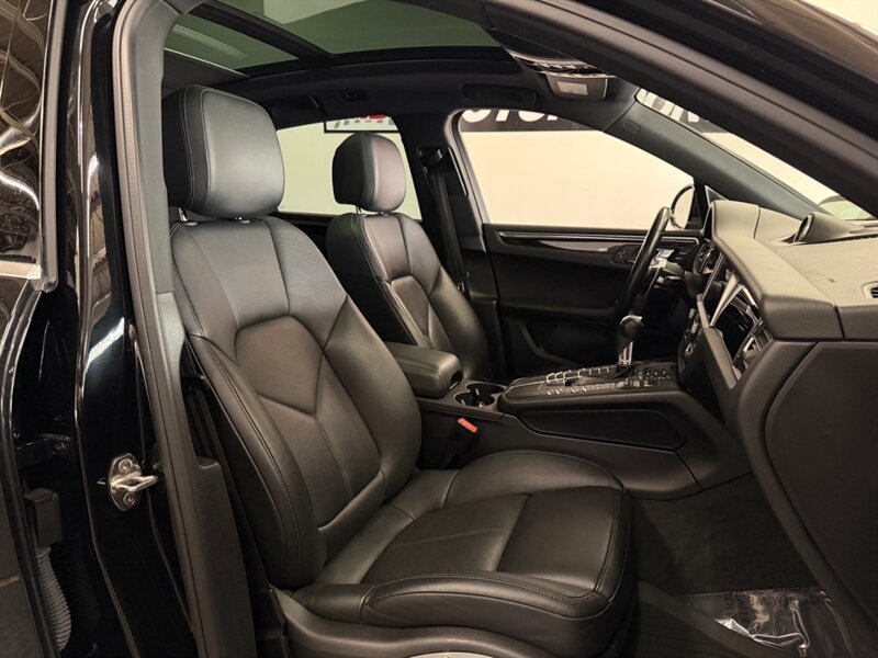 Used 2019 Porsche Macan S AWD/4WD image 55