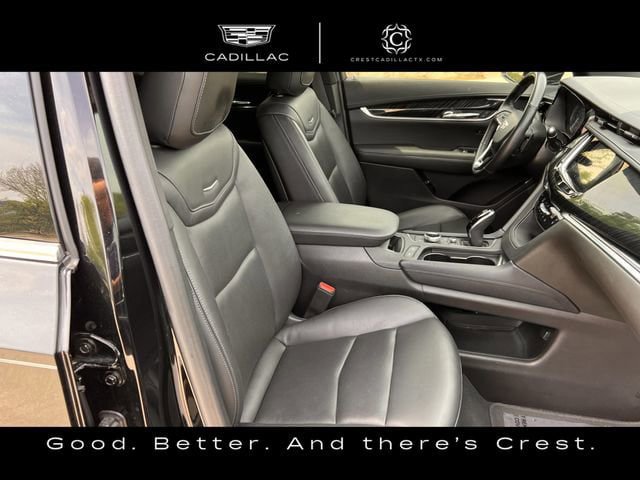 Used 2022 Cadillac XT6 Premium Luxury w/ Technology Package image 26