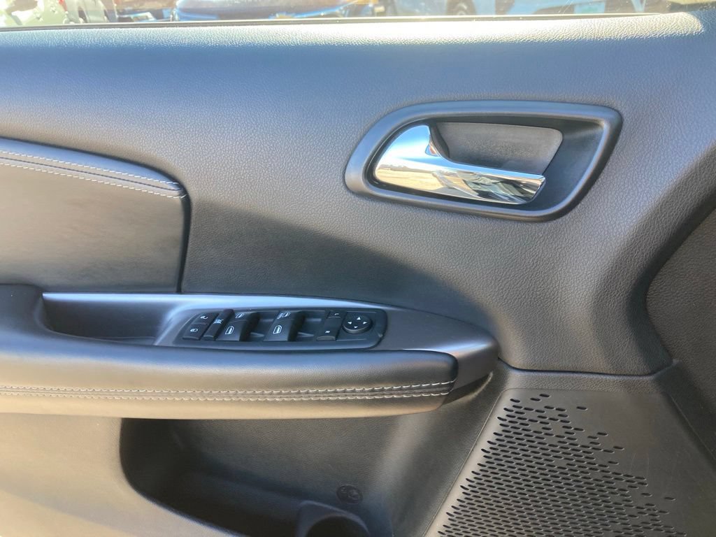 Used 2018 Dodge Journey Crossroad AWD/4WD image 24