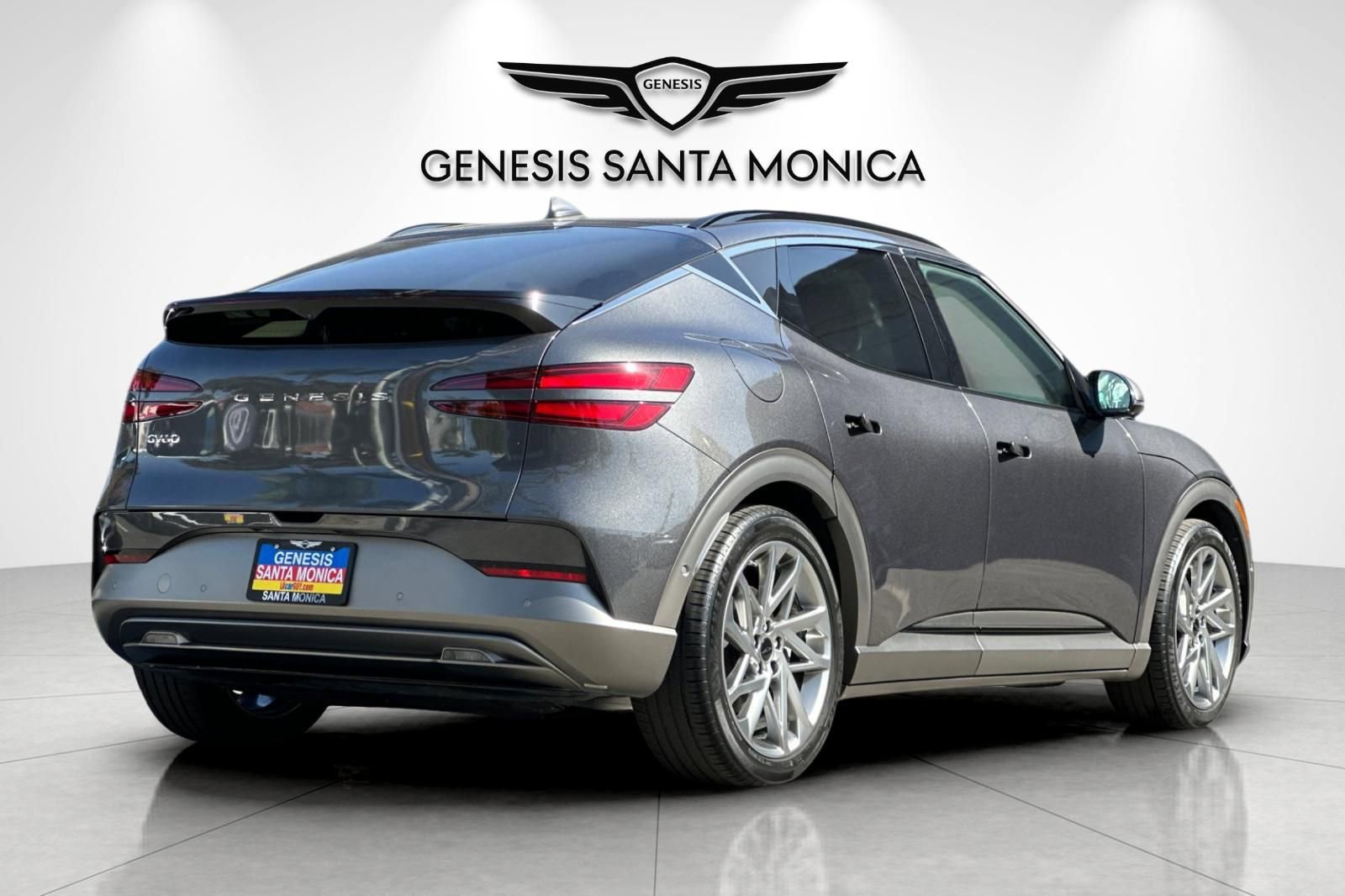 Used 2023 Genesis GV60 Advanced image 4