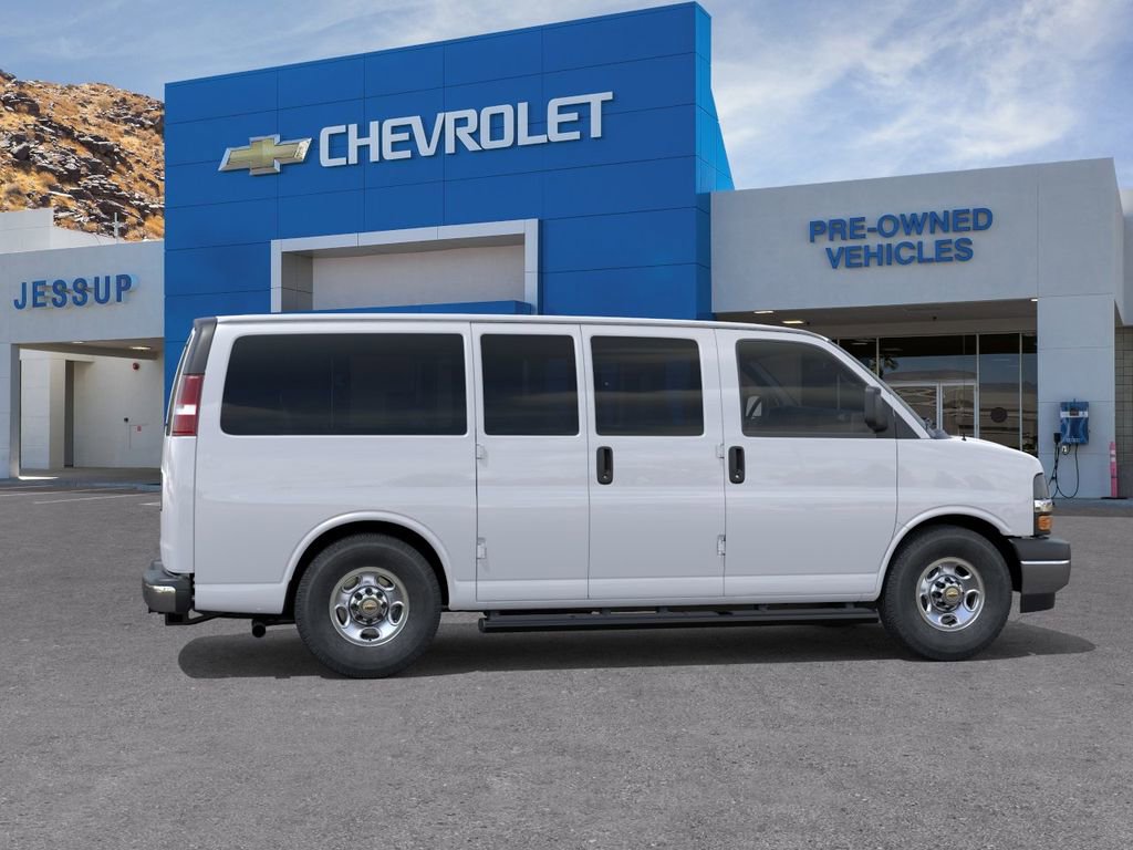 New 2026 Chevrolet Express 3500 LT RWD image 5