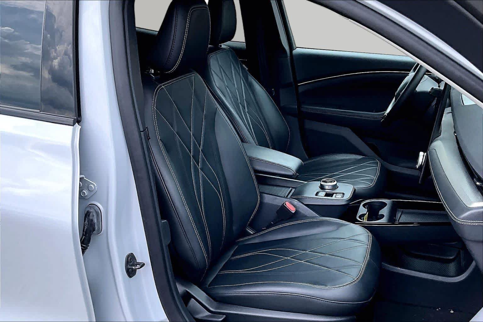 Used 2023 Ford Mustang Mach-E Select RWD image 10
