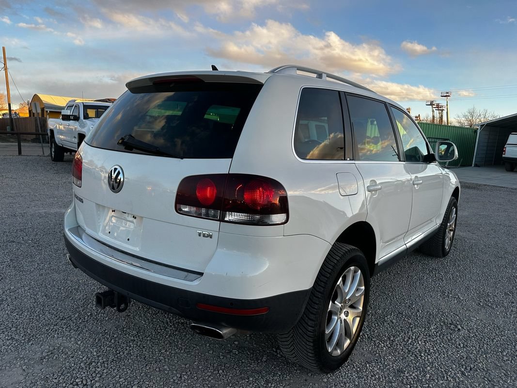 Used 2009 Volkswagen Touareg V6 AWD/4WD image 9