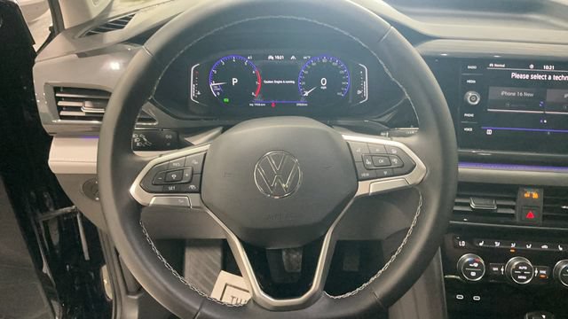 Used 2023 Volkswagen Taos SEL AWD/4WD image 17