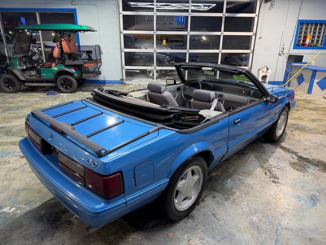 Used 1992 Ford Mustang LX image 21