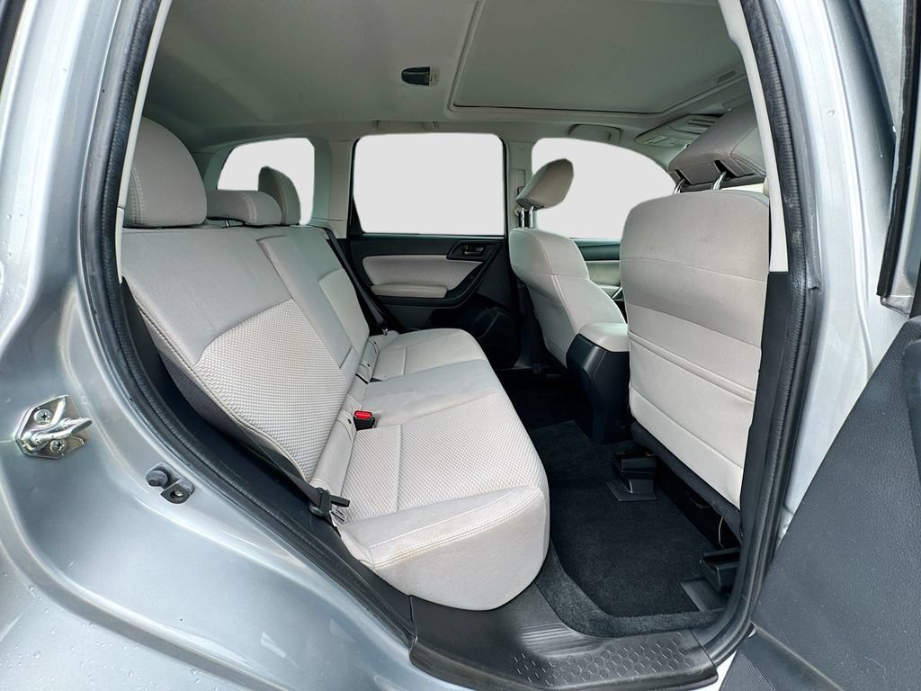 Used 2018 Subaru Forester 2.5i Premium AWD/4WD image 32