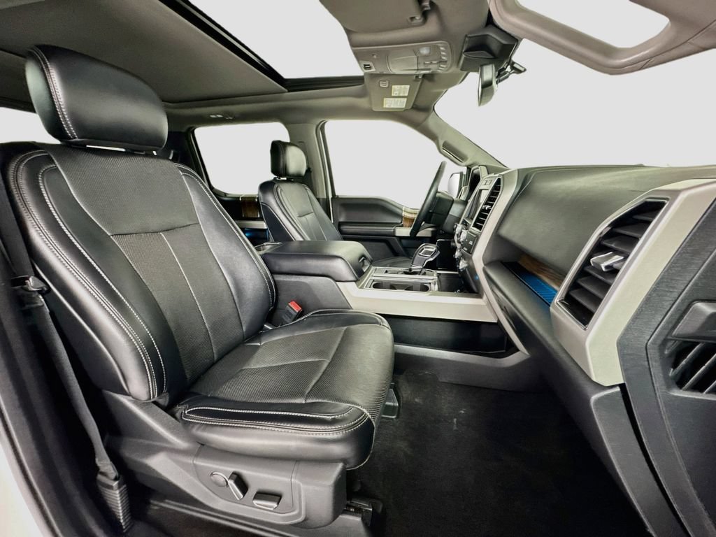 Used 2018 Ford F150 Lariat w/ Equipment Group 502A Luxury AWD/4WD image 28