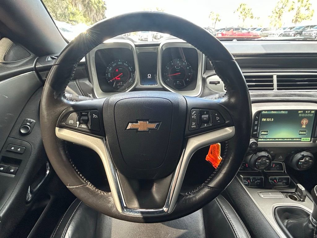 Used 2015 Chevrolet Camaro LT image 17
