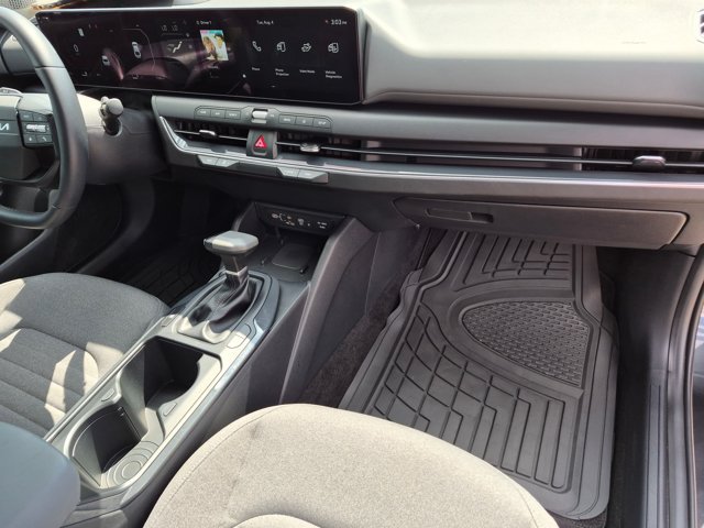 Used 2025 Kia K4 EX FWD image 20