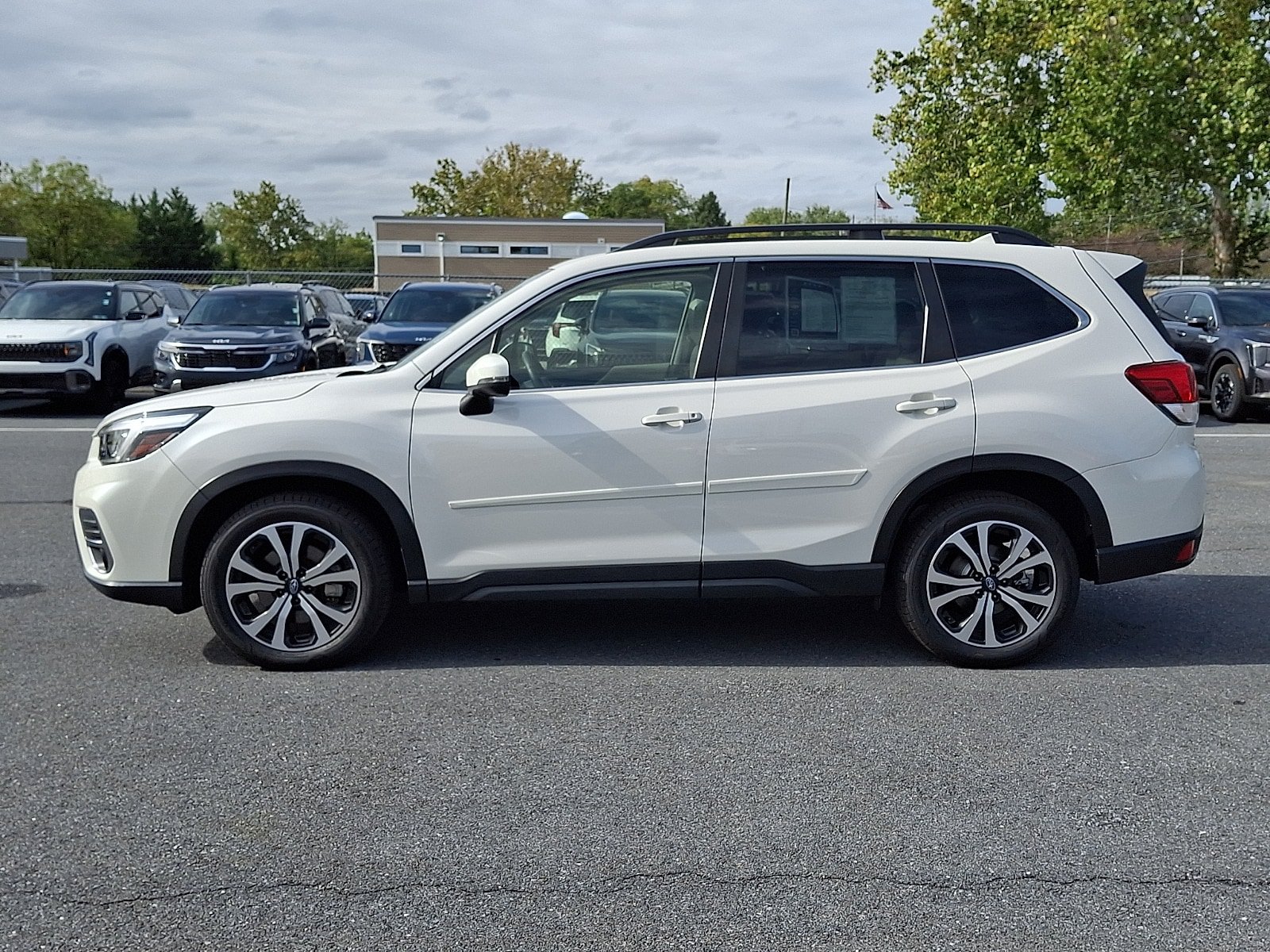 Used 2021 Subaru Forester Limited w/ Popular Package #3 AWD/4WD image 8