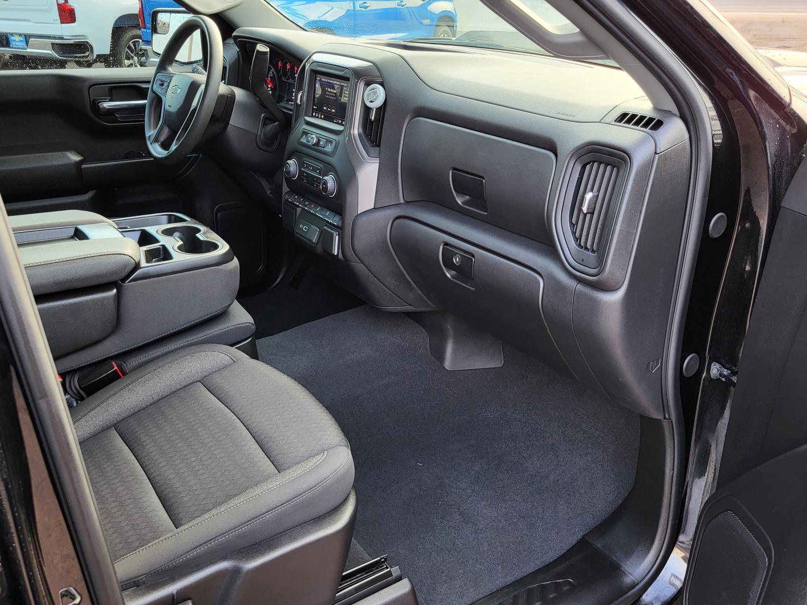 Used 2024 Chevrolet Silverado 1500 Custom Trail Boss image 9