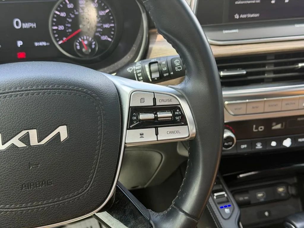 Used 2022 Kia Telluride SX FWD image 17