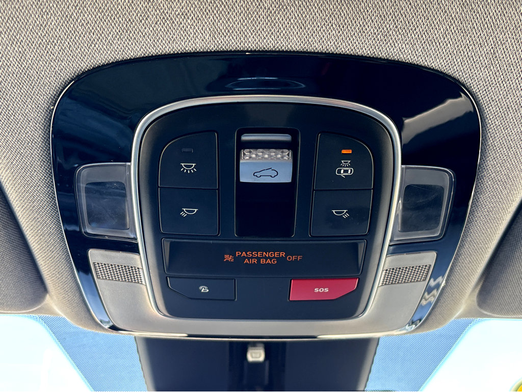 Used 2022 Hyundai Santa Fe Limited image 35