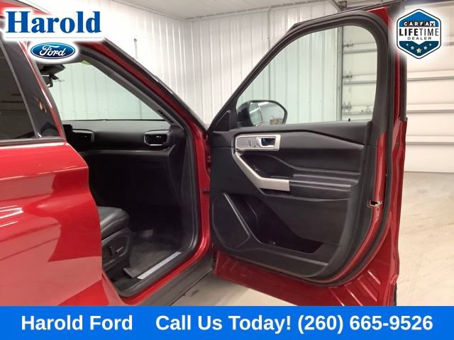 Used 2021 Ford Explorer Limited AWD/4WD image 11