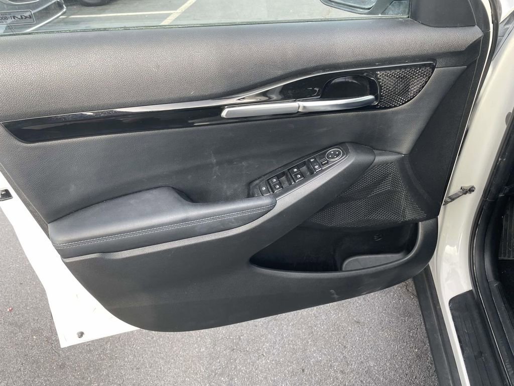 Used 2023 Kia Seltos S image 27