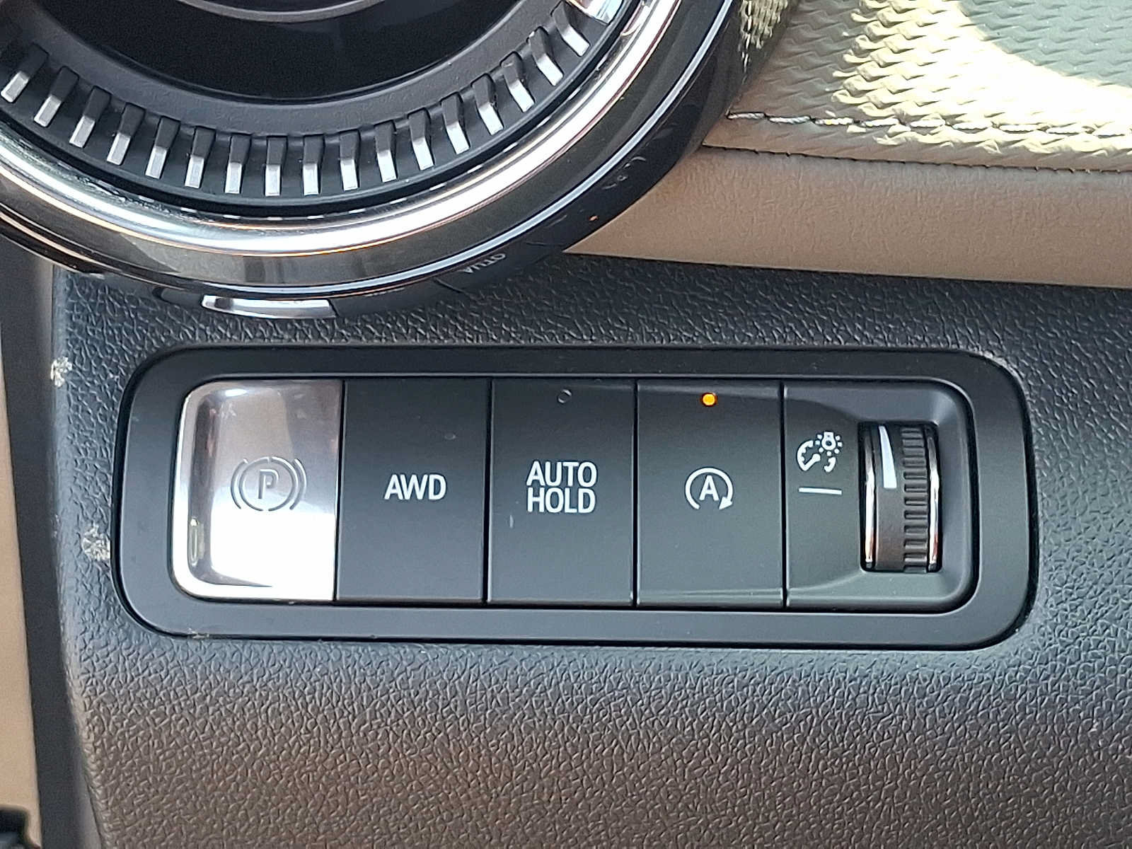 Used 2026 Chevrolet Equinox LT w/ Convenience Package II AWD/4WD image 25