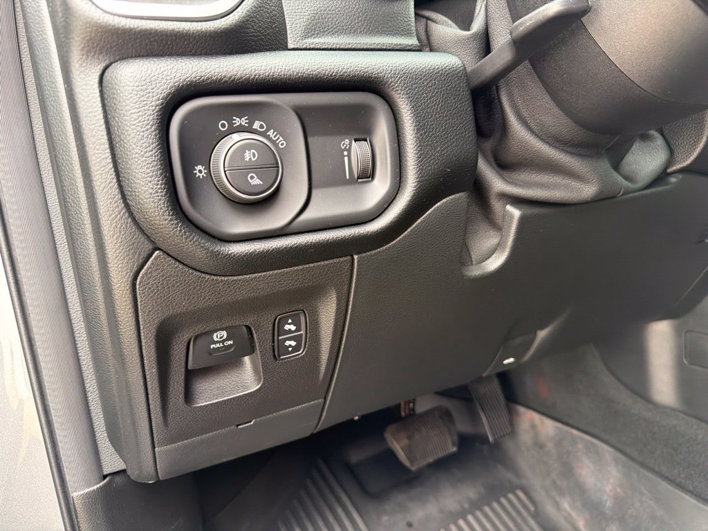 Used 2022 RAM 1500 Big Horn AWD/4WD image 52
