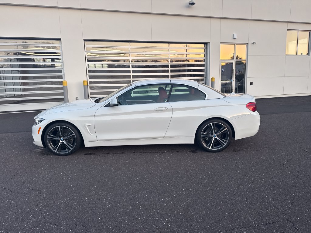 Used 2018 BMW 430i Convertible RWD image 2