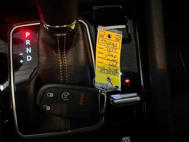 Certified 2022 Jeep Compass Limited image 37