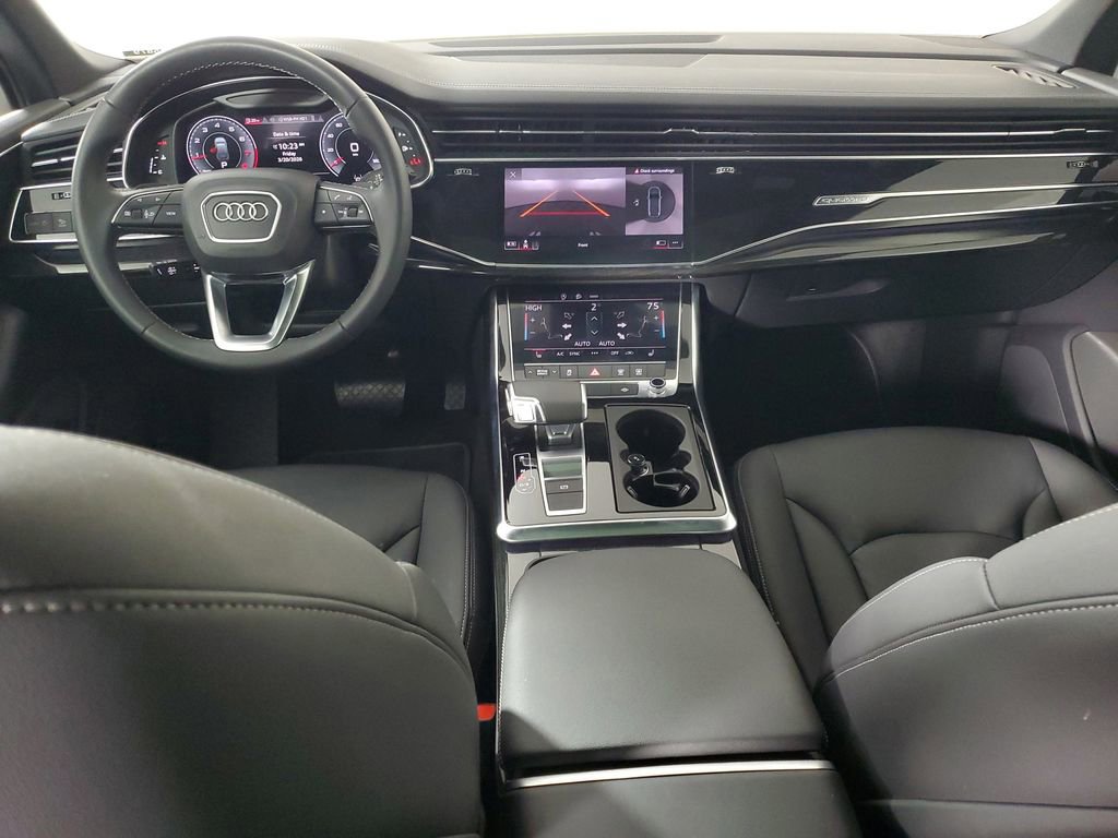 Used 2025 Audi Q7 2.0T Premium w/ Convenience Package AWD/4WD image 15