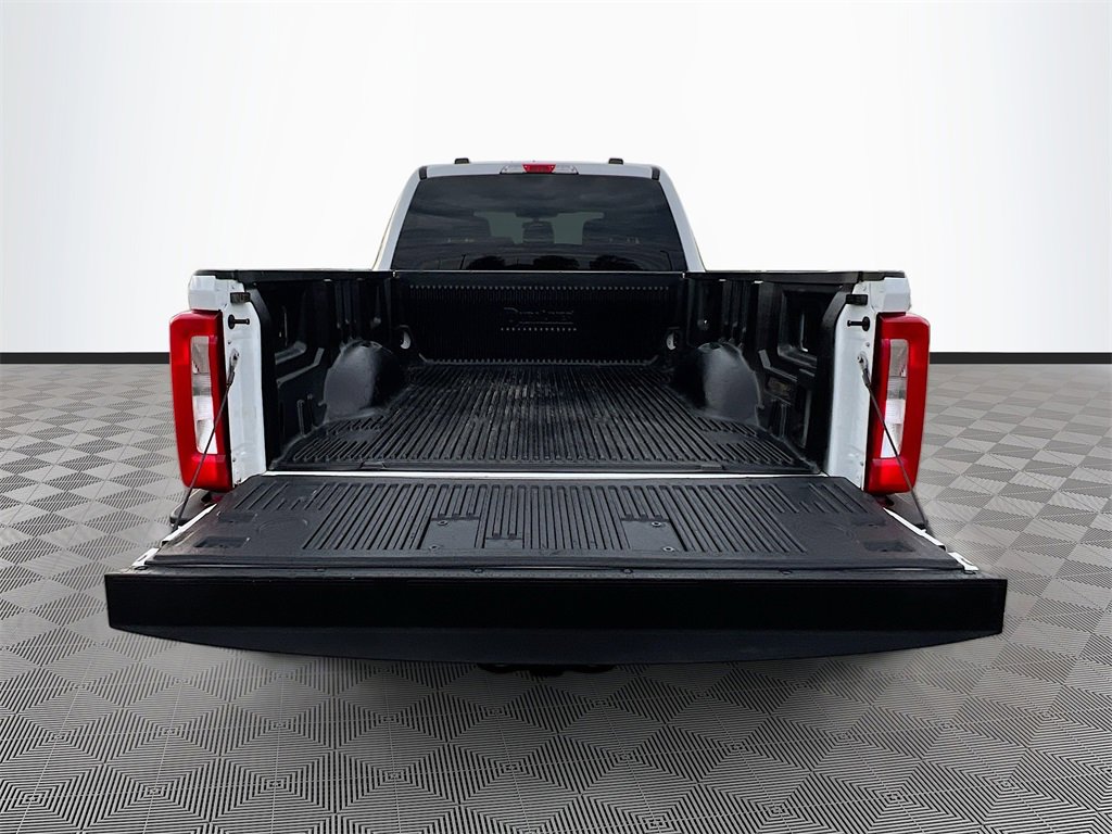 Used 2024 Ford F250 XLT image 23