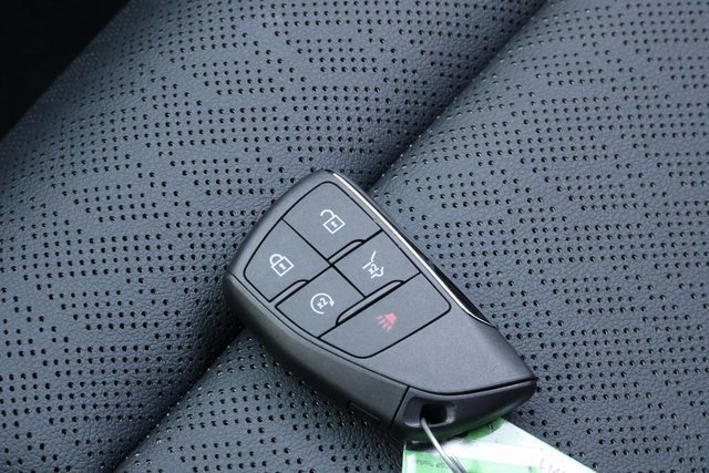 Used 2025 Chevrolet Equinox RS w/ Safety and Technology Package image 31