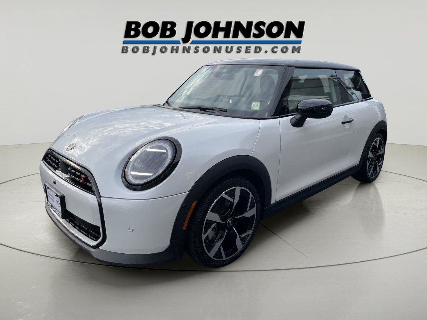 Used 2025 MINI Cooper S FWD image 3