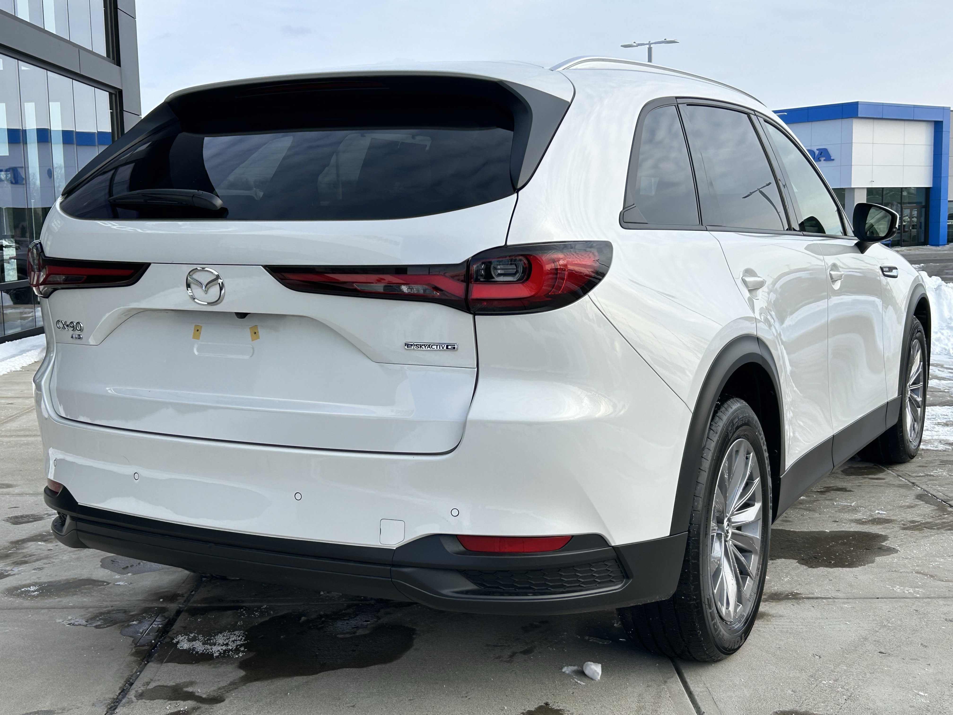 Certified 2025 MAZDA CX-90 3.3 Turbo w/ Preferred Package image 7