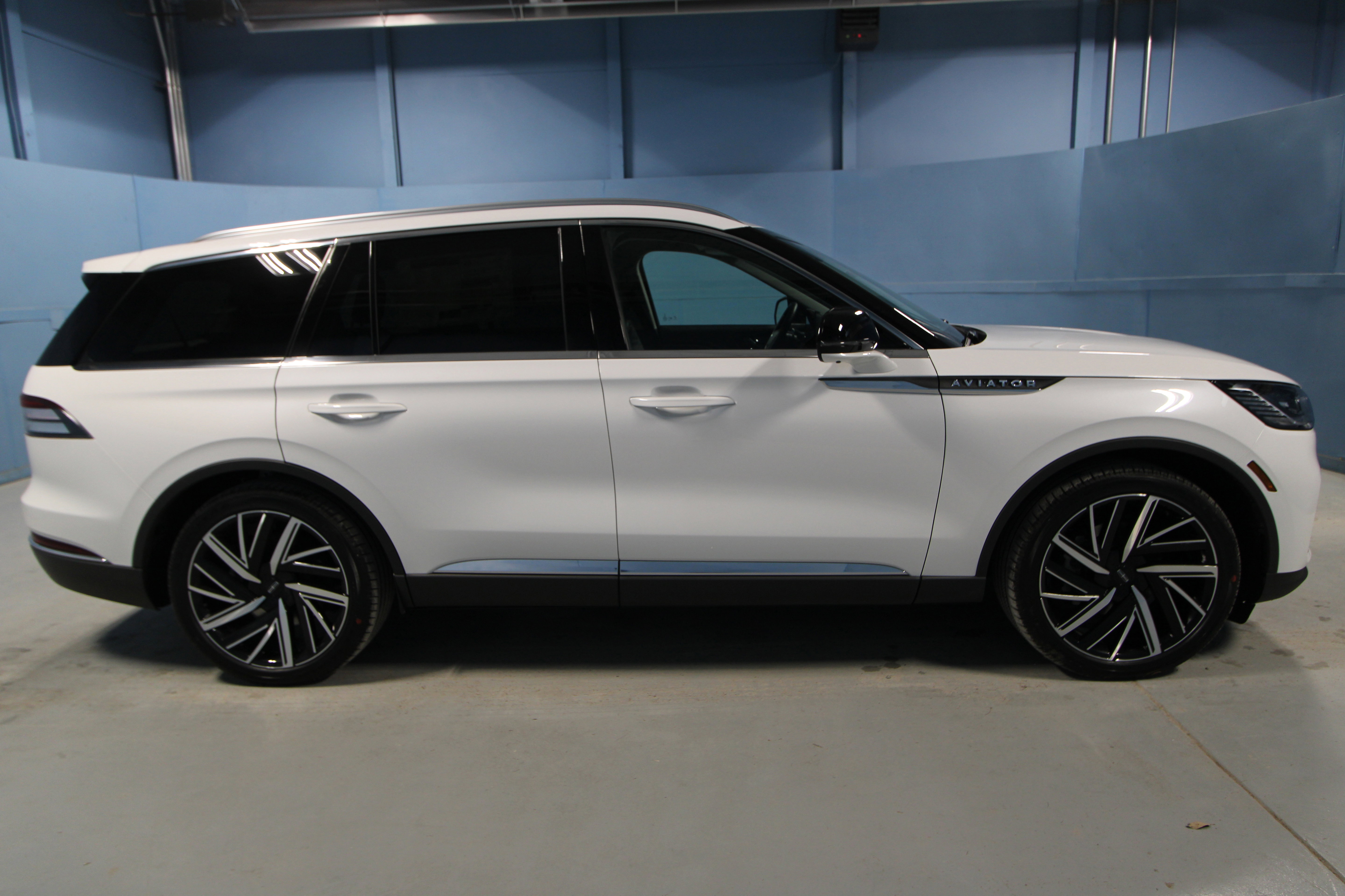 New 2026 Lincoln Aviator Reserve image 30