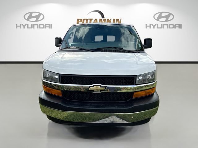 Used 2020 Chevrolet Express 3500 LT w/ LT Preferred Equipment Group video 2