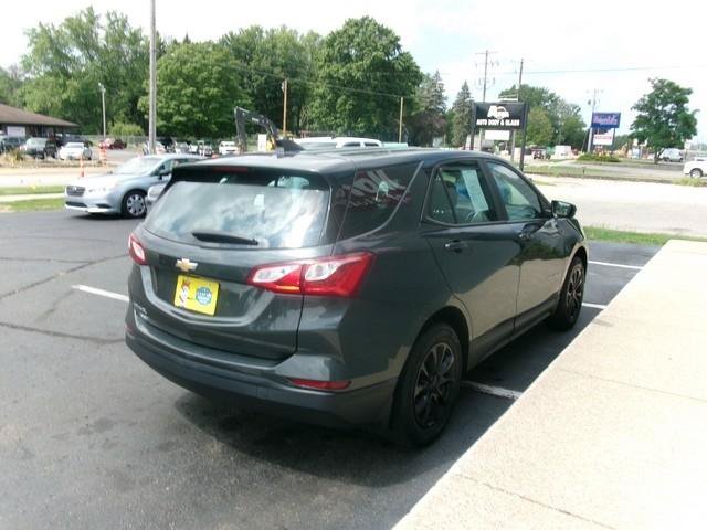 Used 2020 Chevrolet Equinox LS FWD image 4