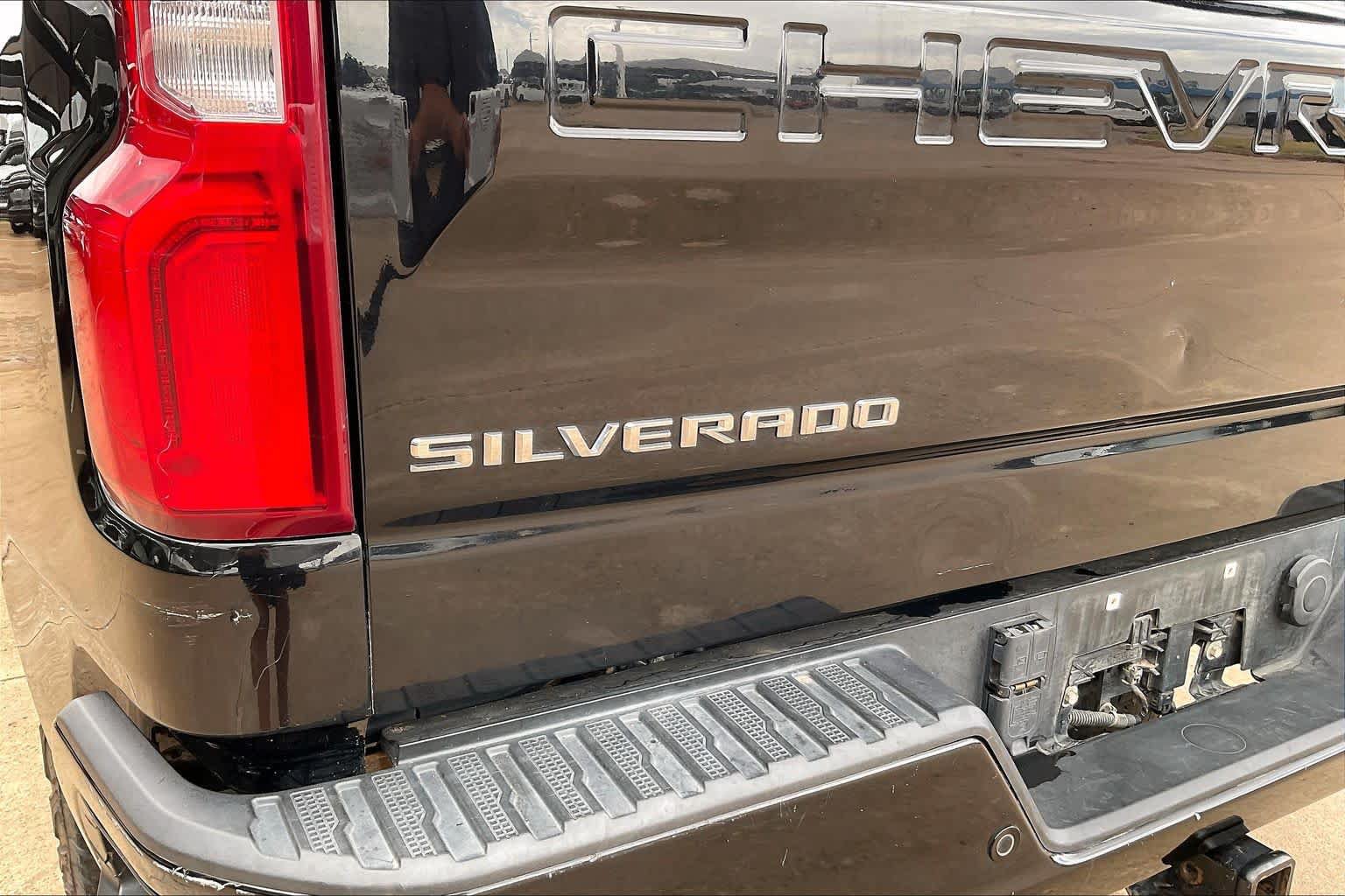 Used 2019 Chevrolet Silverado 1500 High Country w/ Trailer Camera Package AWD/4WD image 30