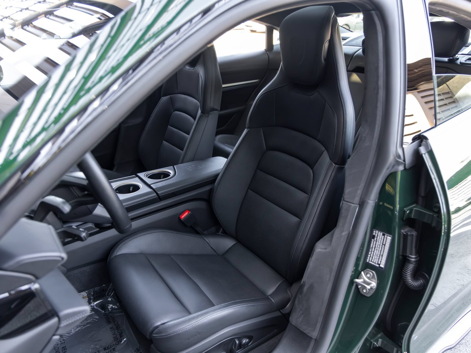 Certified 2025 Porsche Taycan GTS AWD/4WD image 5