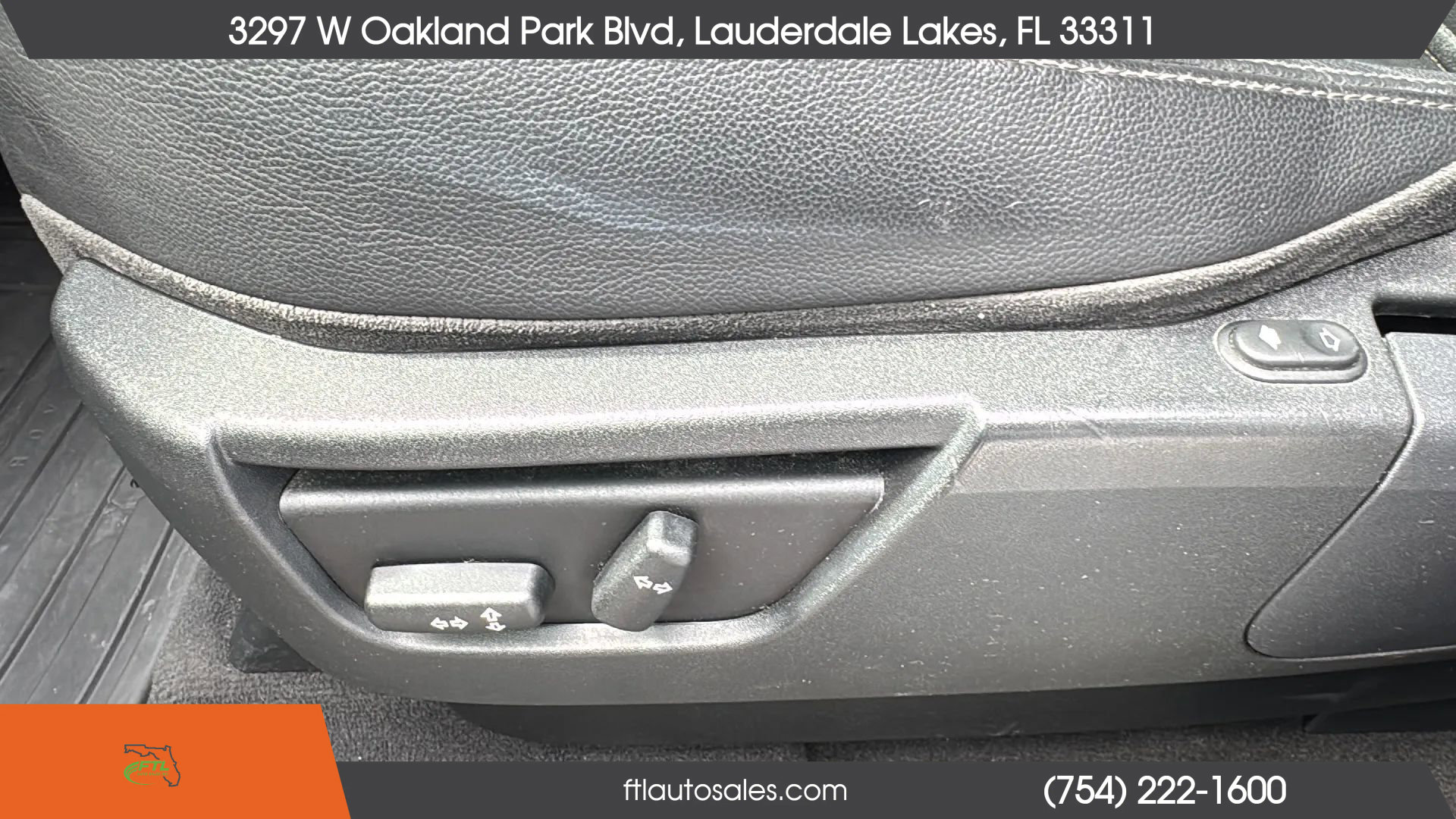 Used 2011 Land Rover LR2 HSE AWD/4WD image 23