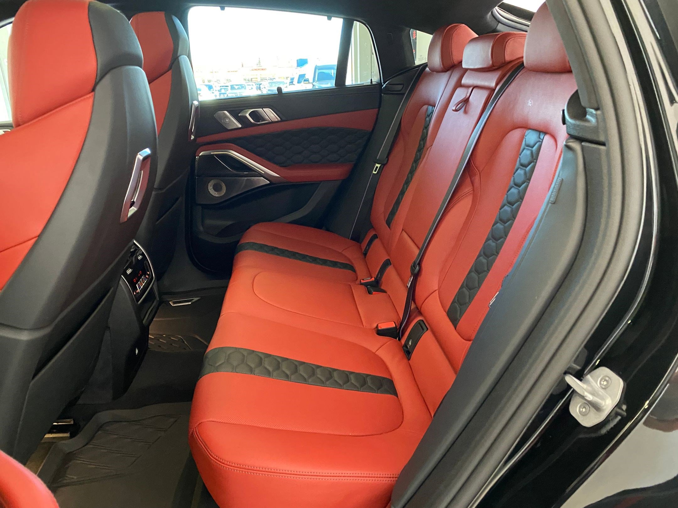 Used 2026 BMW X6 M Competition w/ Executive Package image 14