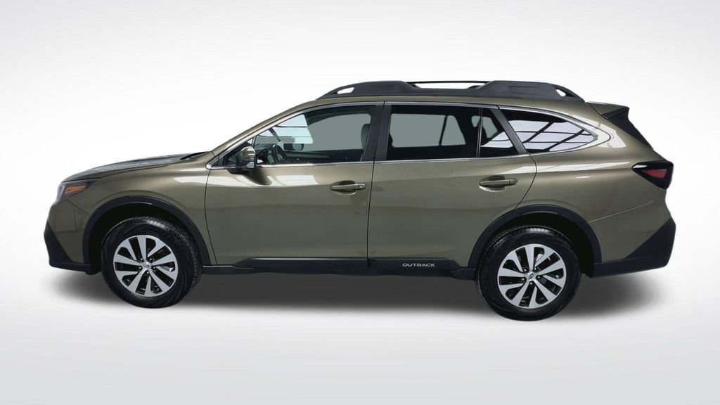 Used 2021 Subaru Outback Premium image 19