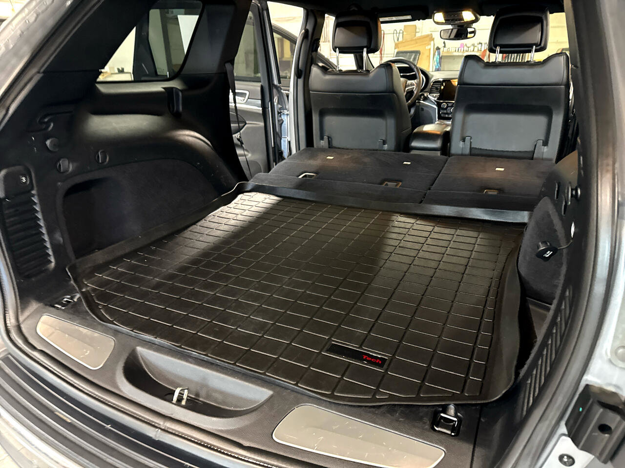 Used 2019 Jeep Grand Cherokee Limited image 35