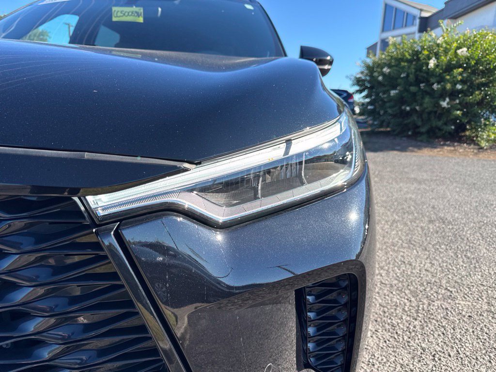 Used 2025 INFINITI QX60 Luxe w/ Black Edition AWD/4WD image 9
