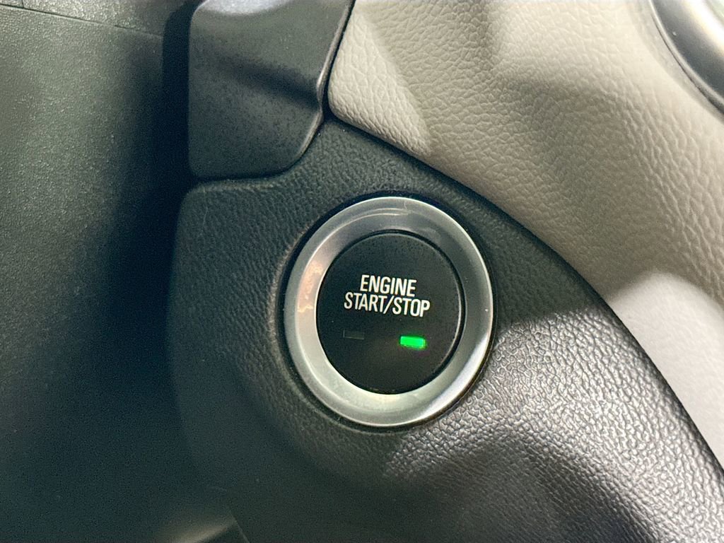 Used 2022 Chevrolet Equinox LT image 18