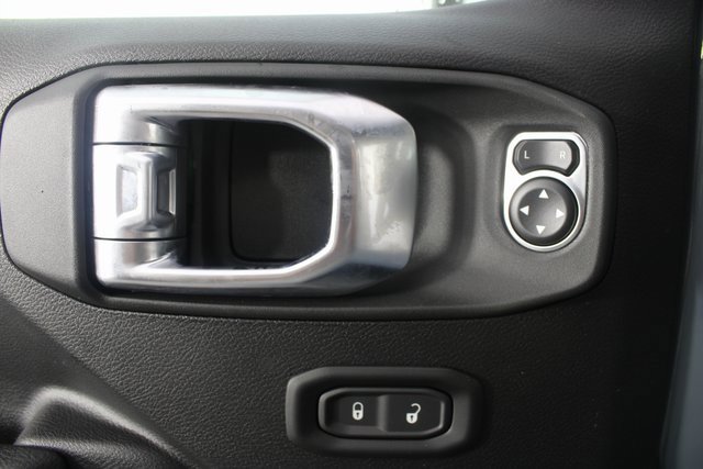 New 2026 Jeep Wrangler Unlimited Rubicon image 14