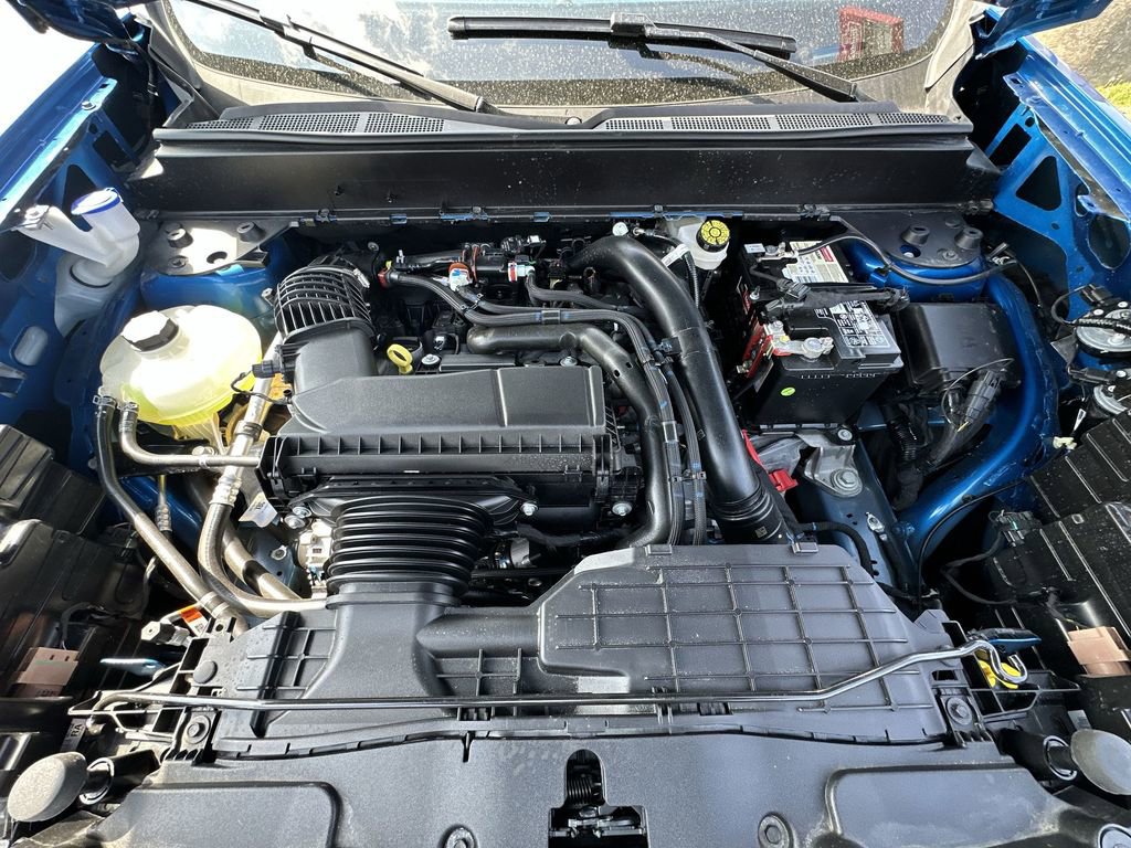 Used 2025 Ford Maverick XL w/ Equipment Group 102A image 24