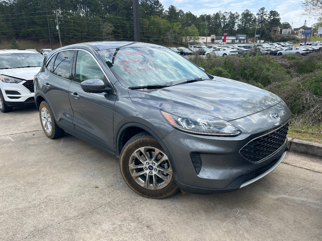 Used 2021 Ford Escape SE image 1