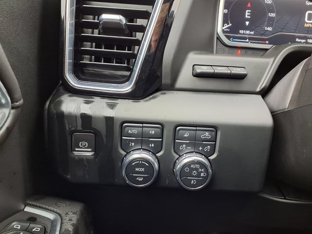 Used 2024 GMC Sierra 1500 Denali w/ Technology Package AWD/4WD image 76